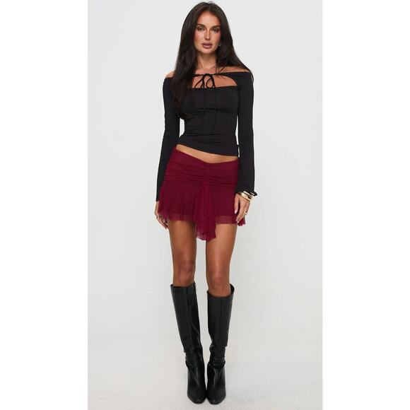 Princess Polly red mesh ruched micro skirt - Picture 1 of 7